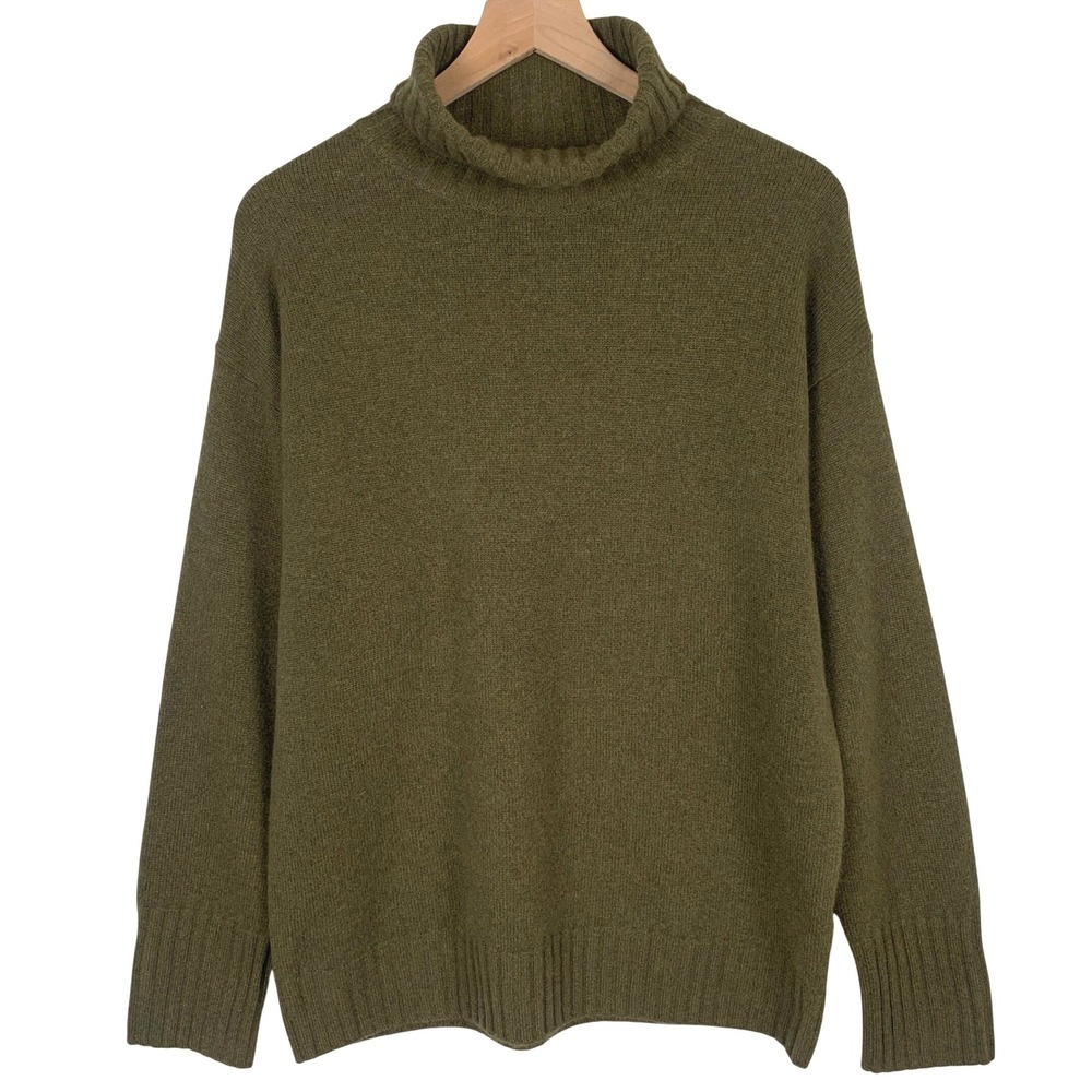 NAADAM 100% Cashmere Boxy Turtleneck Sweater Sz M Olive Green Minimalist Luxury
